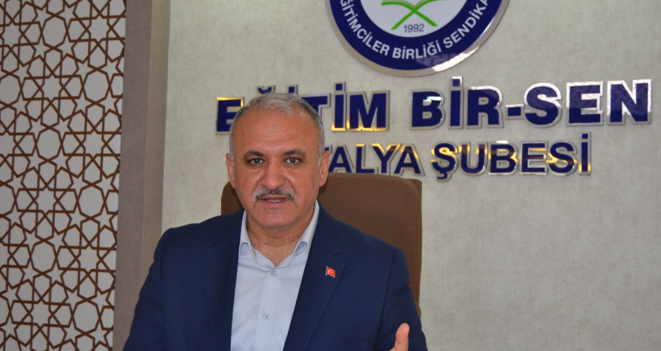Eğitim-Bir-Sen Antalya Şube Başkanı Miran: "Eğitimciler sahipsiz değildir"