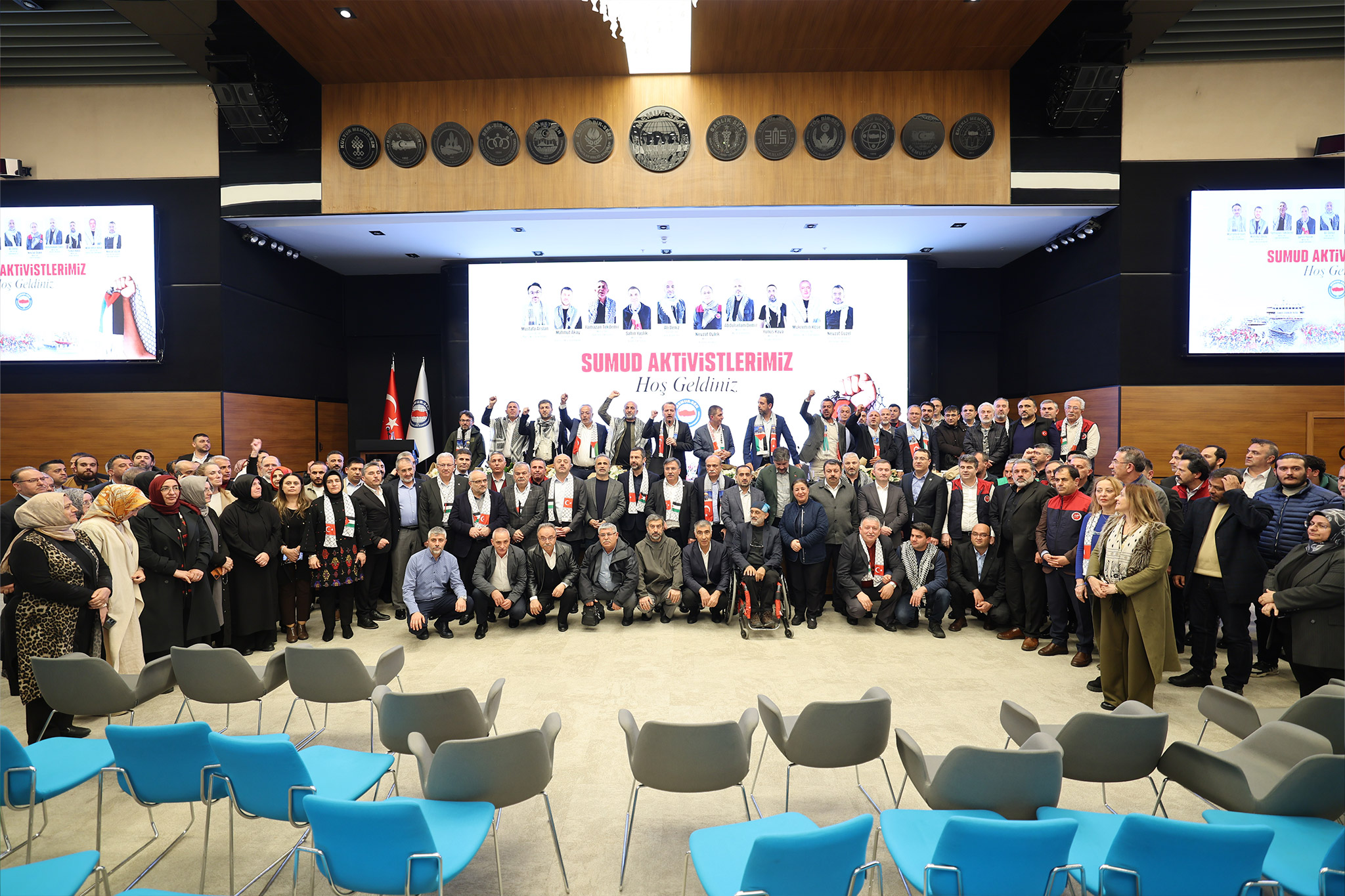 Memur-Sen Sumud Filosu Aktivistlerini Karşıladı